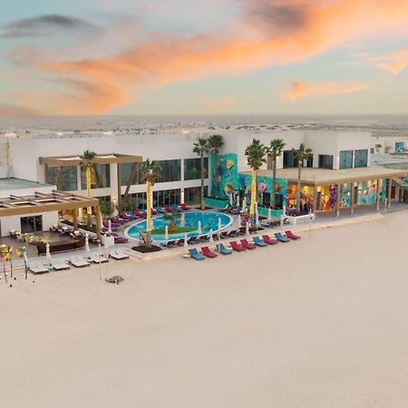 Fuwairit Kite Beach, Tapestry Collection By Hilton Fuwayrit Eksteriør billede
