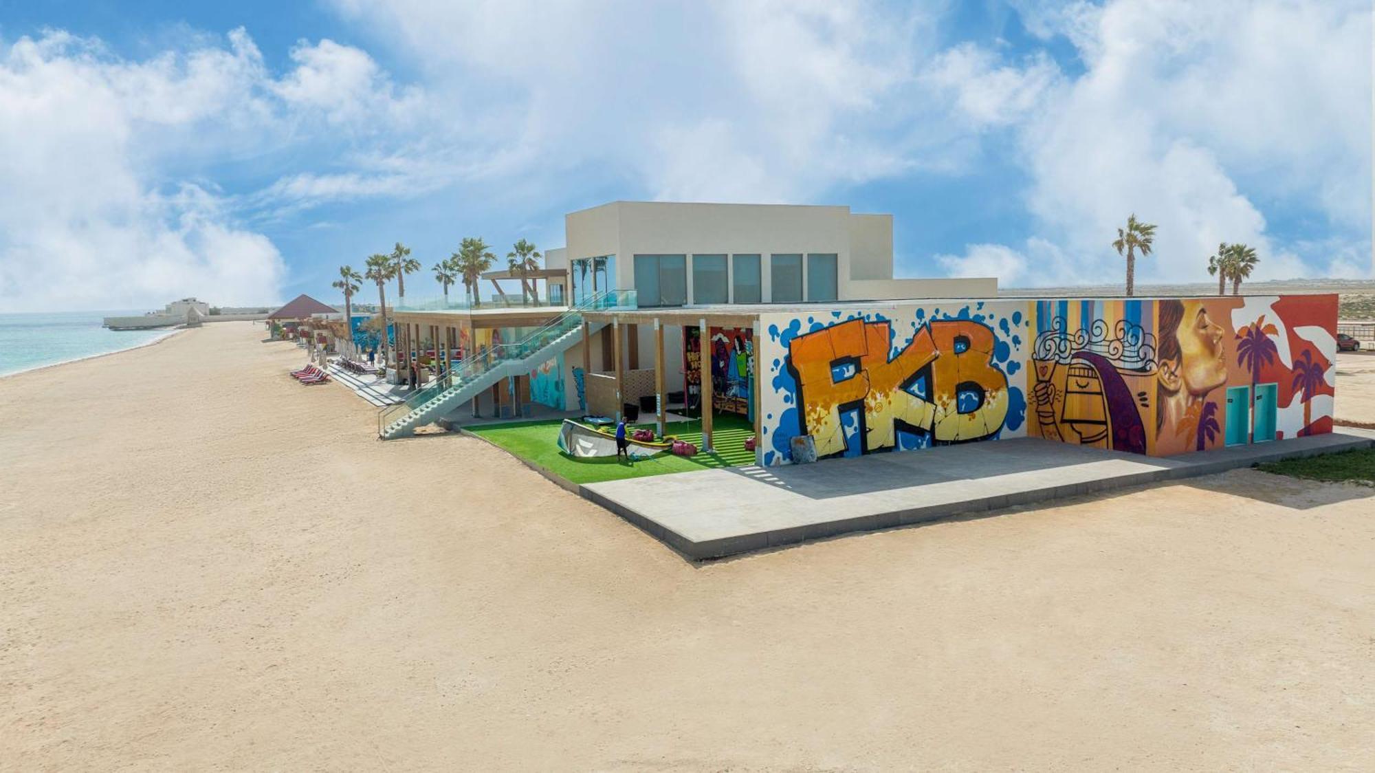 Fuwairit Kite Beach, Tapestry Collection By Hilton Fuwayrit Eksteriør billede