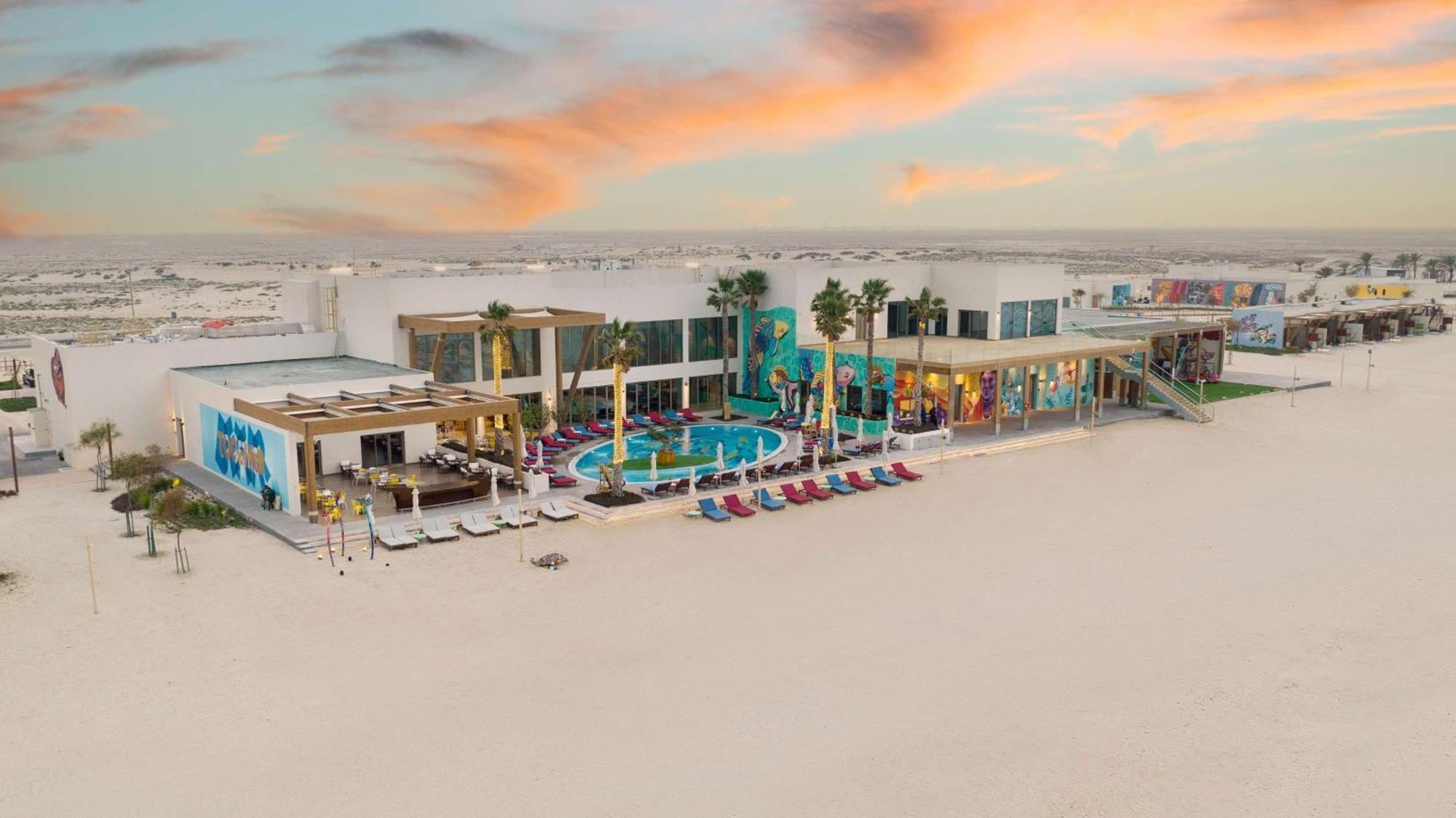 Fuwairit Kite Beach, Tapestry Collection By Hilton Fuwayrit Eksteriør billede