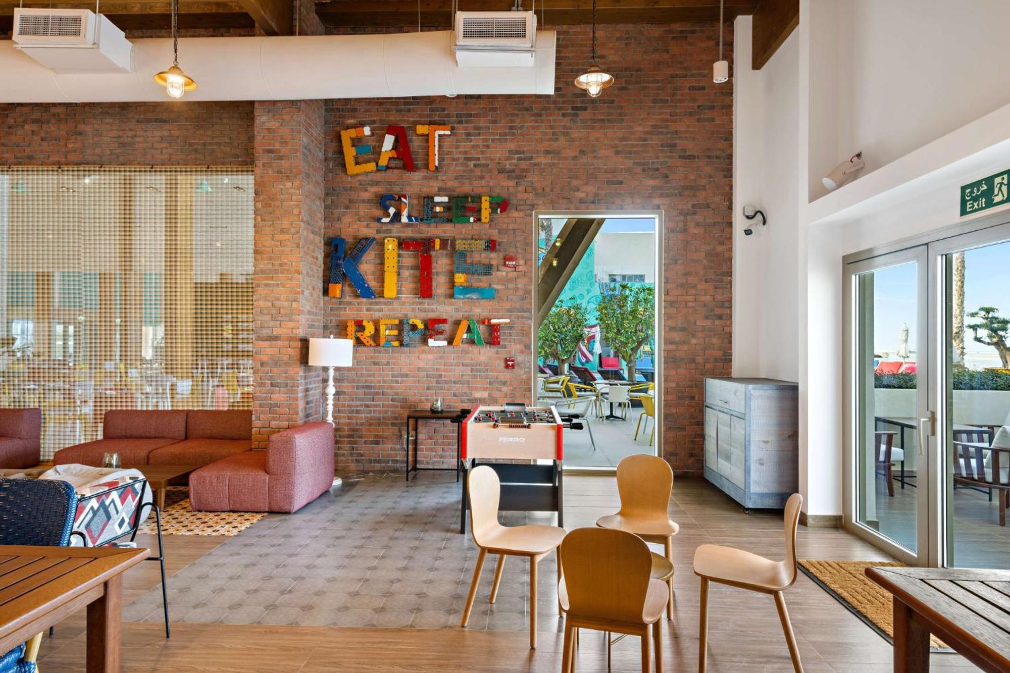 Fuwairit Kite Beach, Tapestry Collection By Hilton Fuwayrit Eksteriør billede